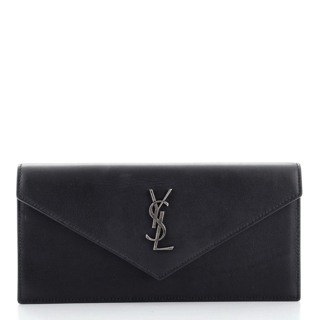 Classic Monogram Envelope Clutch Leather