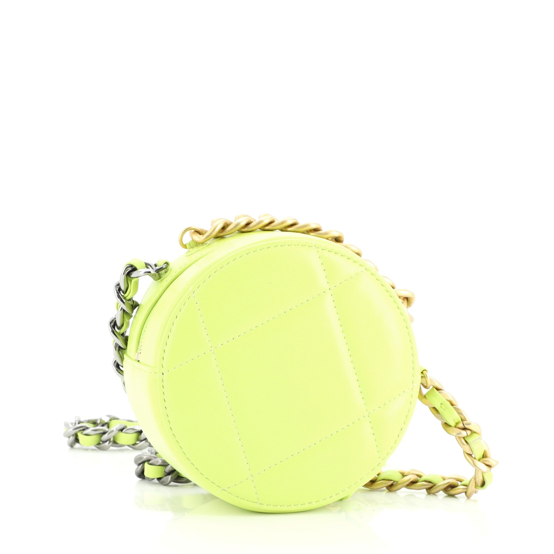 19 Round Clutch with Chain Quilted Lambskin