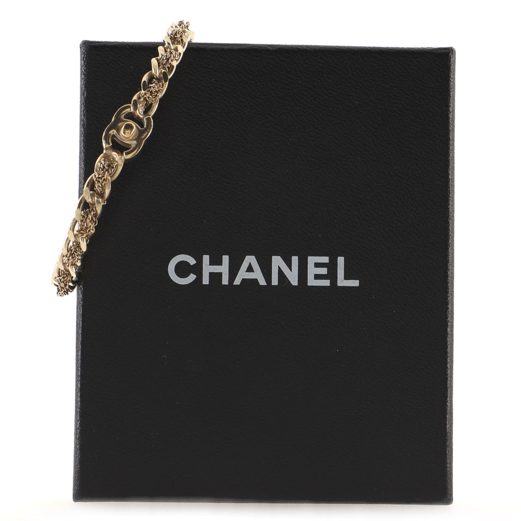 Interwoven Chain CC Turnlock Bracelet Metal