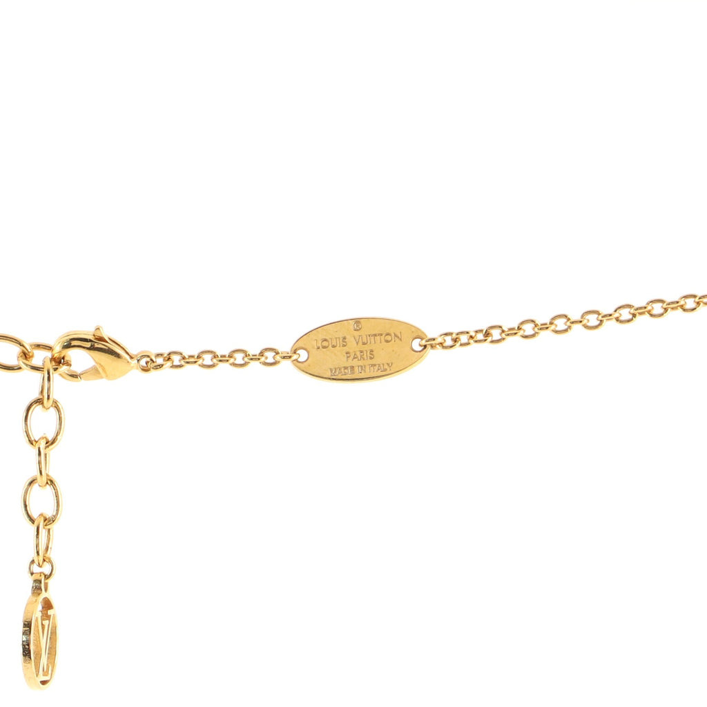 L To V Pendant Necklace Metal