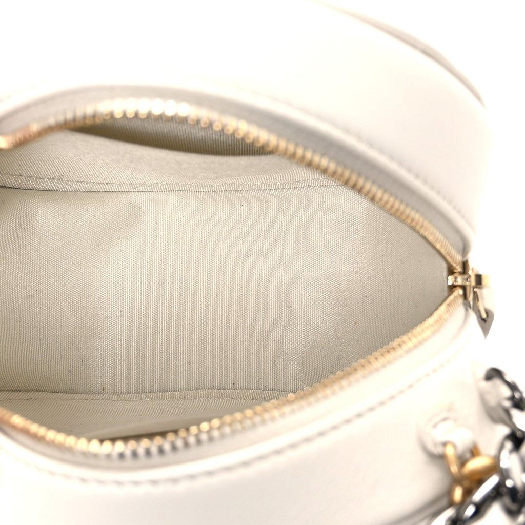Shiny Goatskin Quilted Chanel 19 Round Clutch With Chain White
