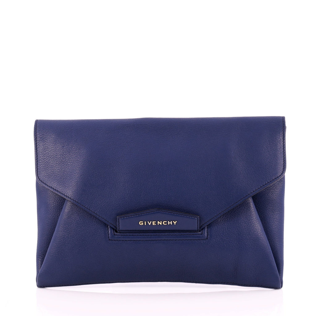 Antigona Envelope Clutch Leather Medium