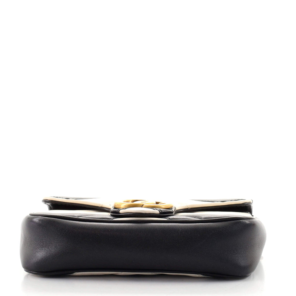 GG Marmont Flap Bag Matelasse Leather Super Mini
