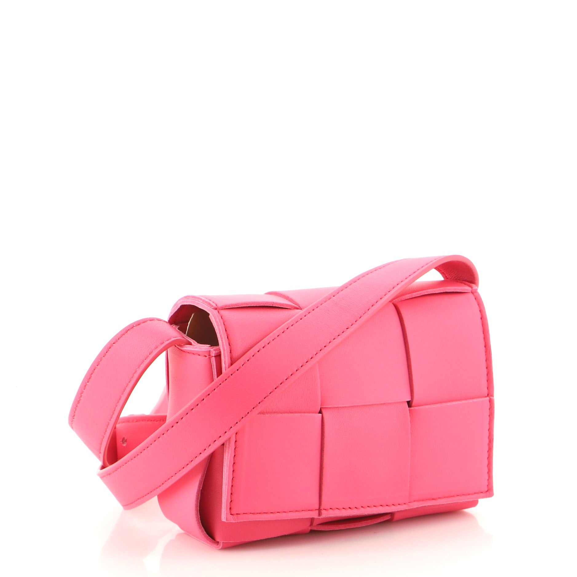 Cassette Crossbody Bag Maxi Intrecciato Leather Extra Mini