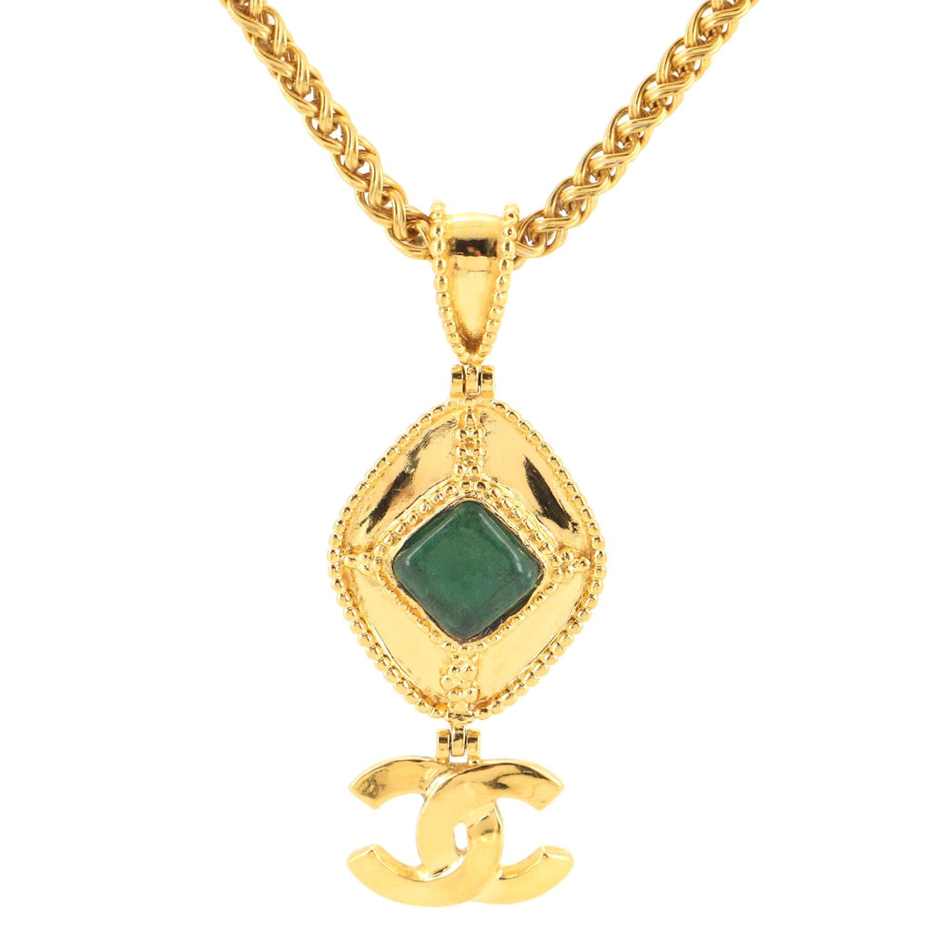 Vintage CC Oval Pendant Necklace Metal with Gripoix