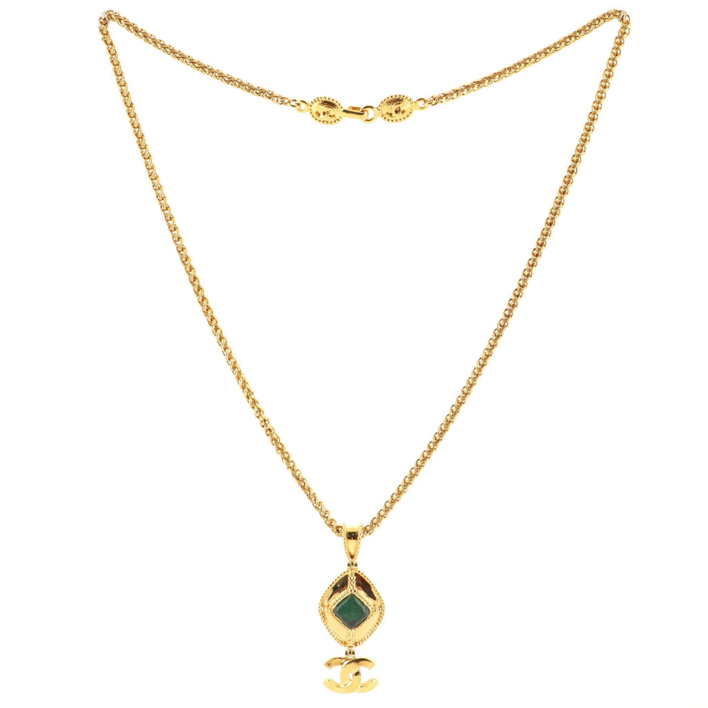 Vintage CC Oval Pendant Necklace Metal with Gripoix