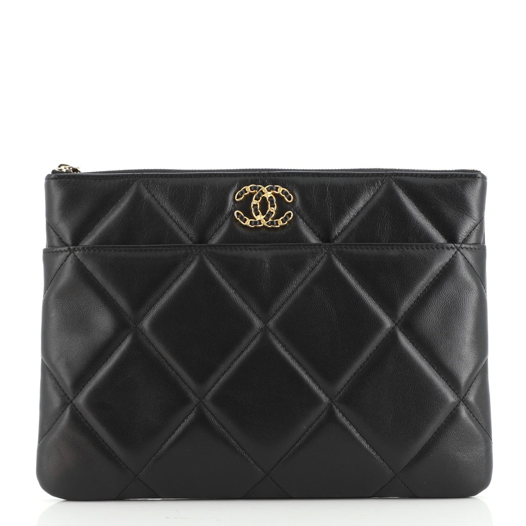 19 O Case Clutch Quilted Goatskin Large