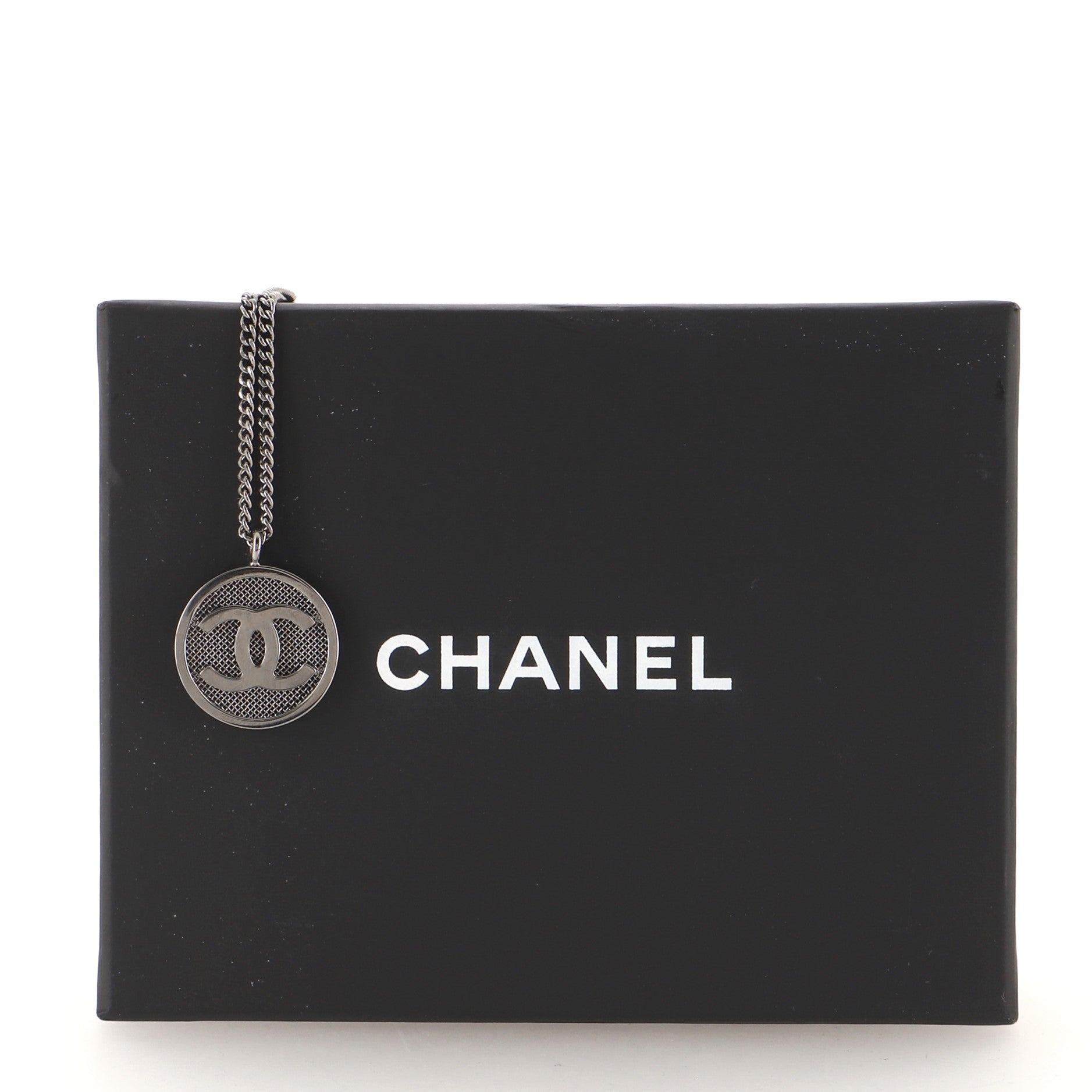 Round CC Tag Pendant Necklace Metal