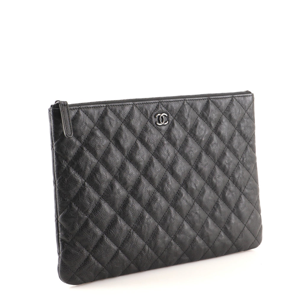 O Case Clutch Crumpled Quilted Calfskin Medium