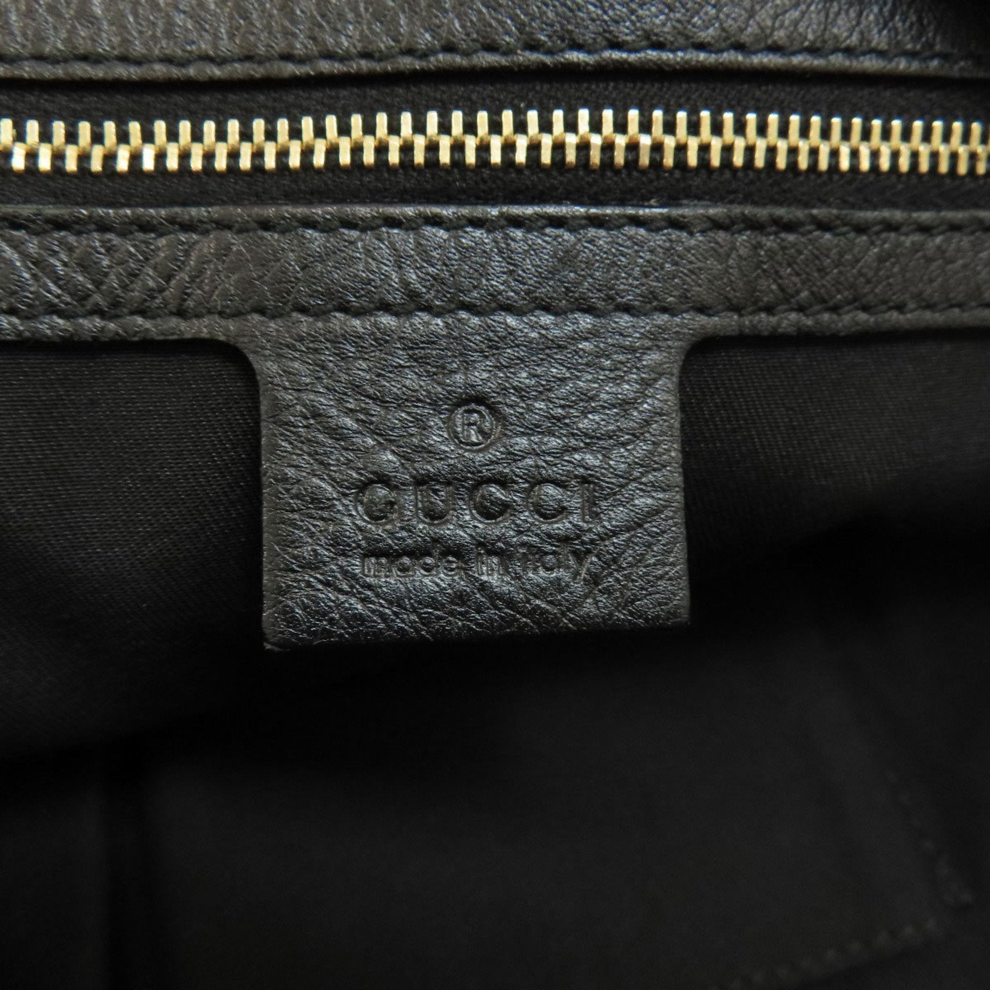 Gucci --