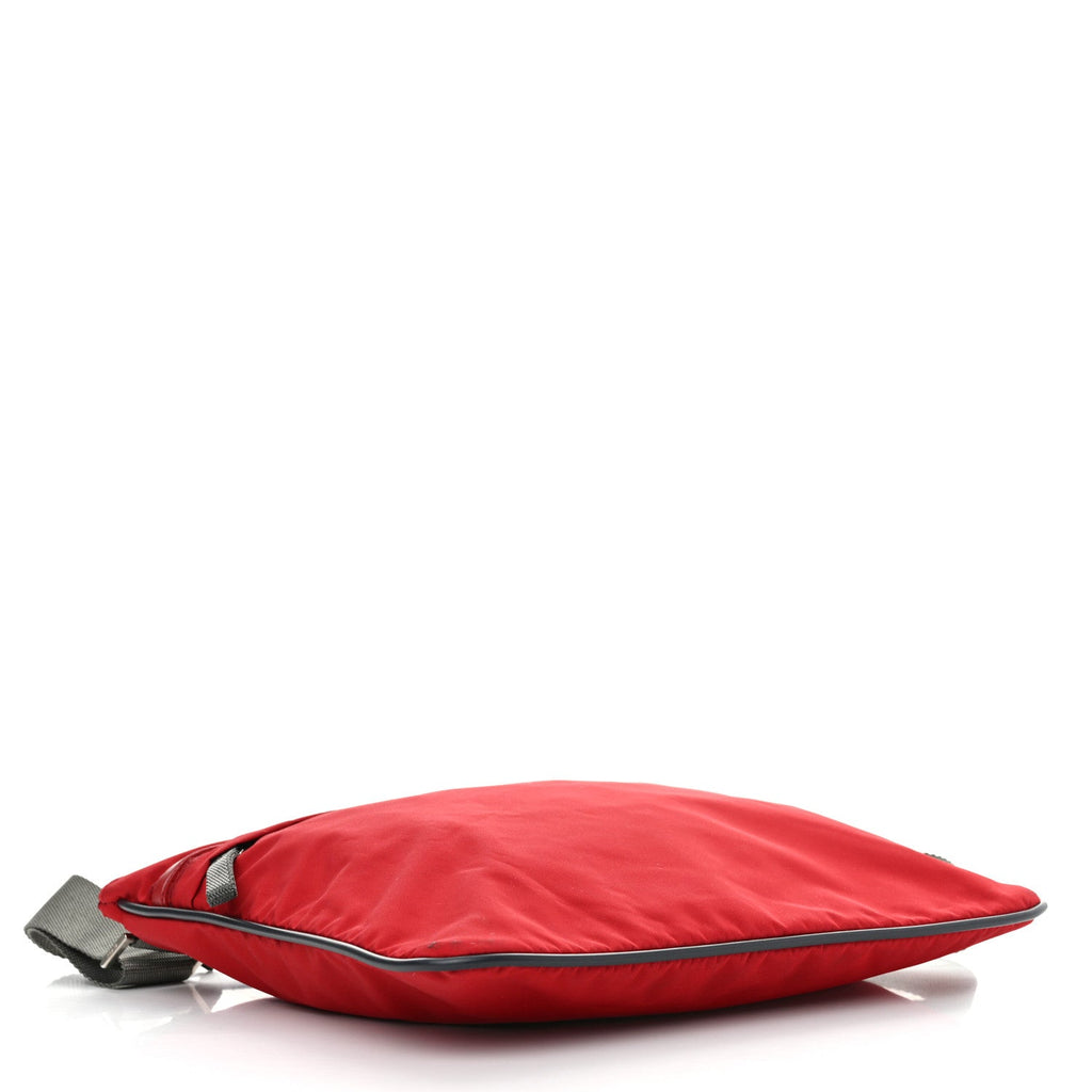 Nylon Vela Sport Messenger Bag Scarlatto