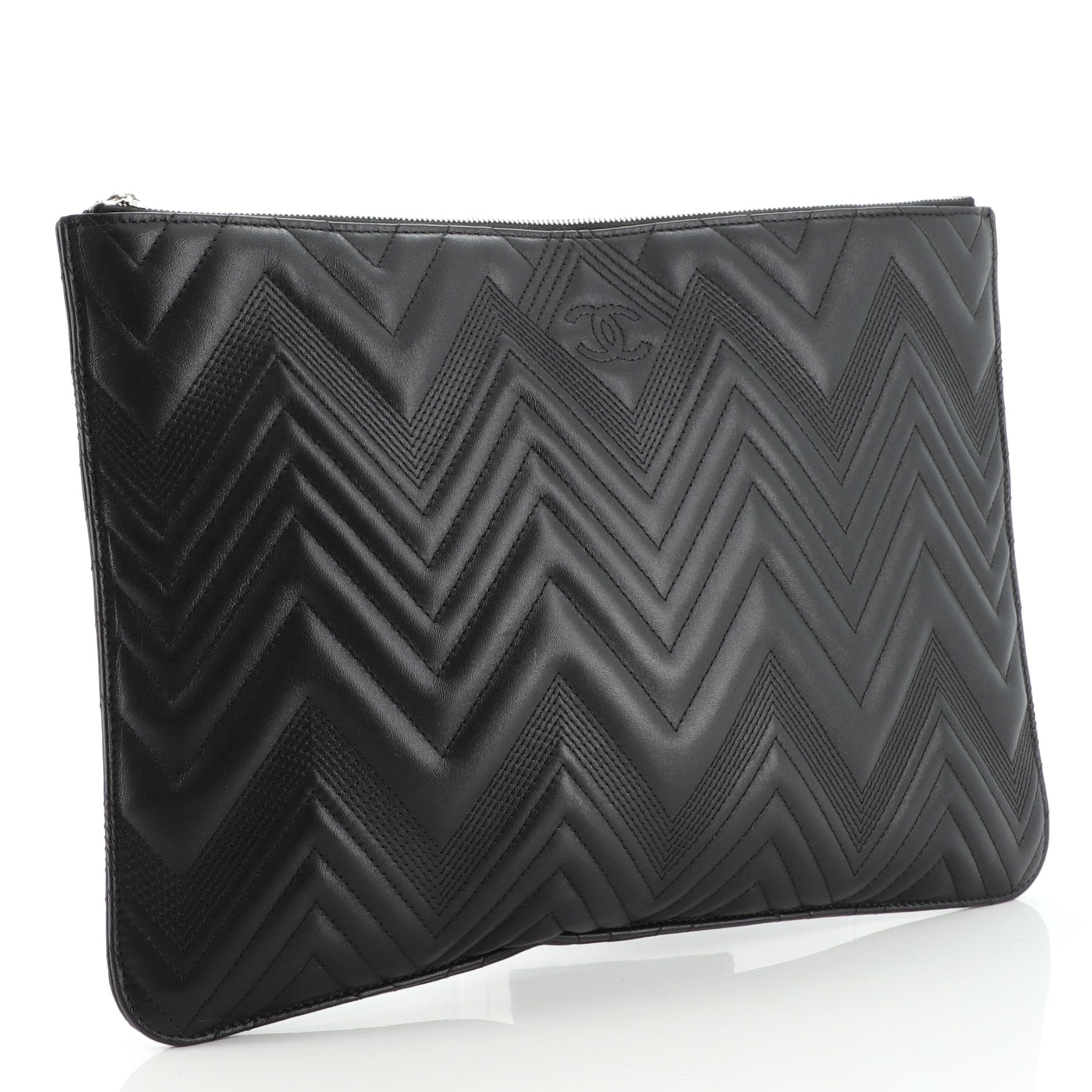 O Case Clutch Chevron Calfskin Large