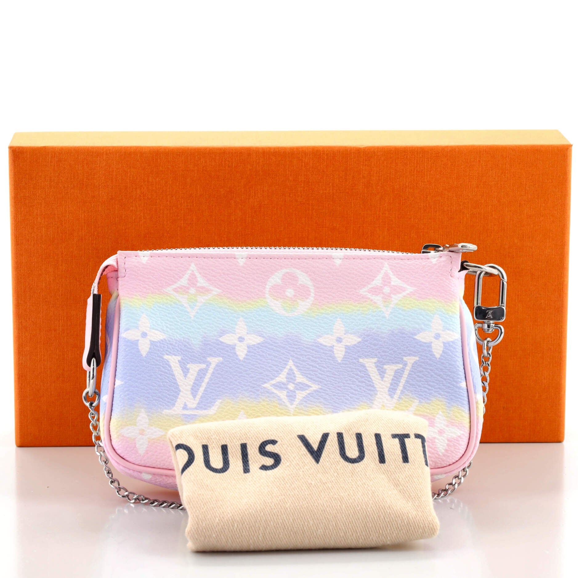 Pochette Accessoires Limited Edition Escale Monogram Giant Mini