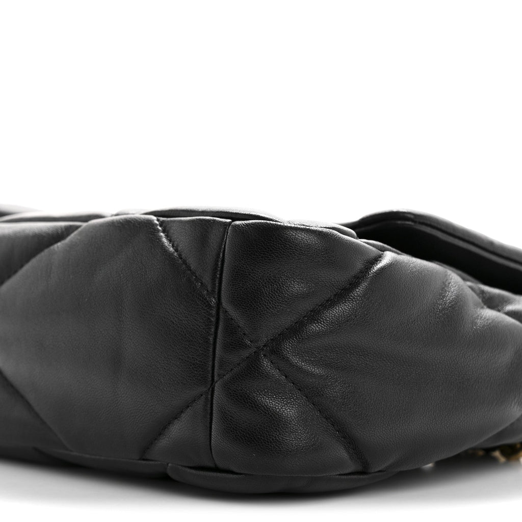 Lambskin Quilted Medium Chanel 19 Flap Black