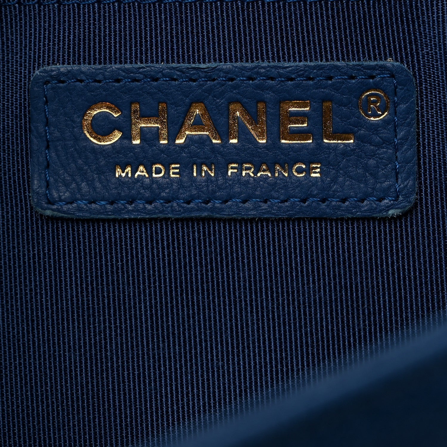 Caviar Quilted Medium Boy Flap Blue