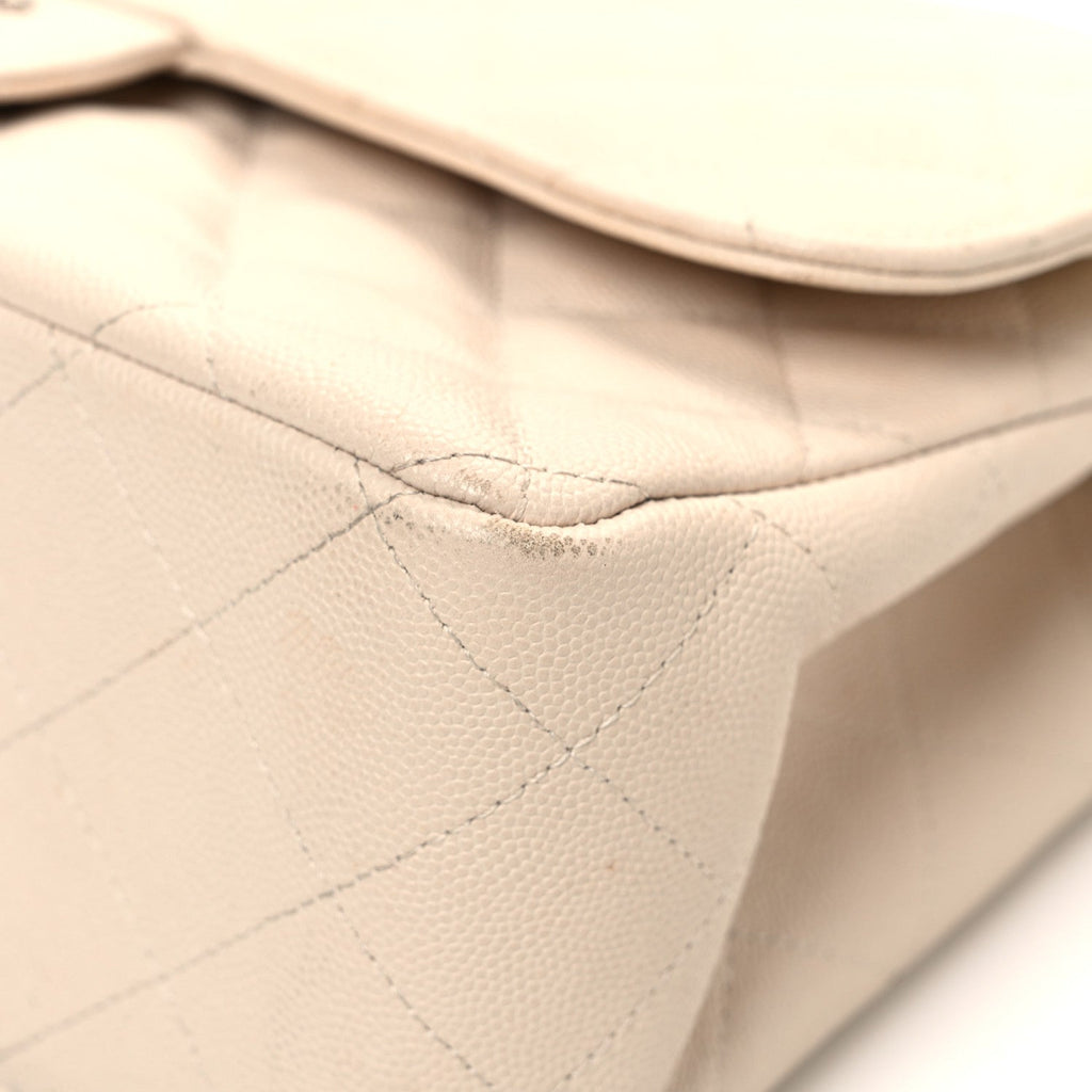 Caviar Quilted Jumbo Double Flap Ivory