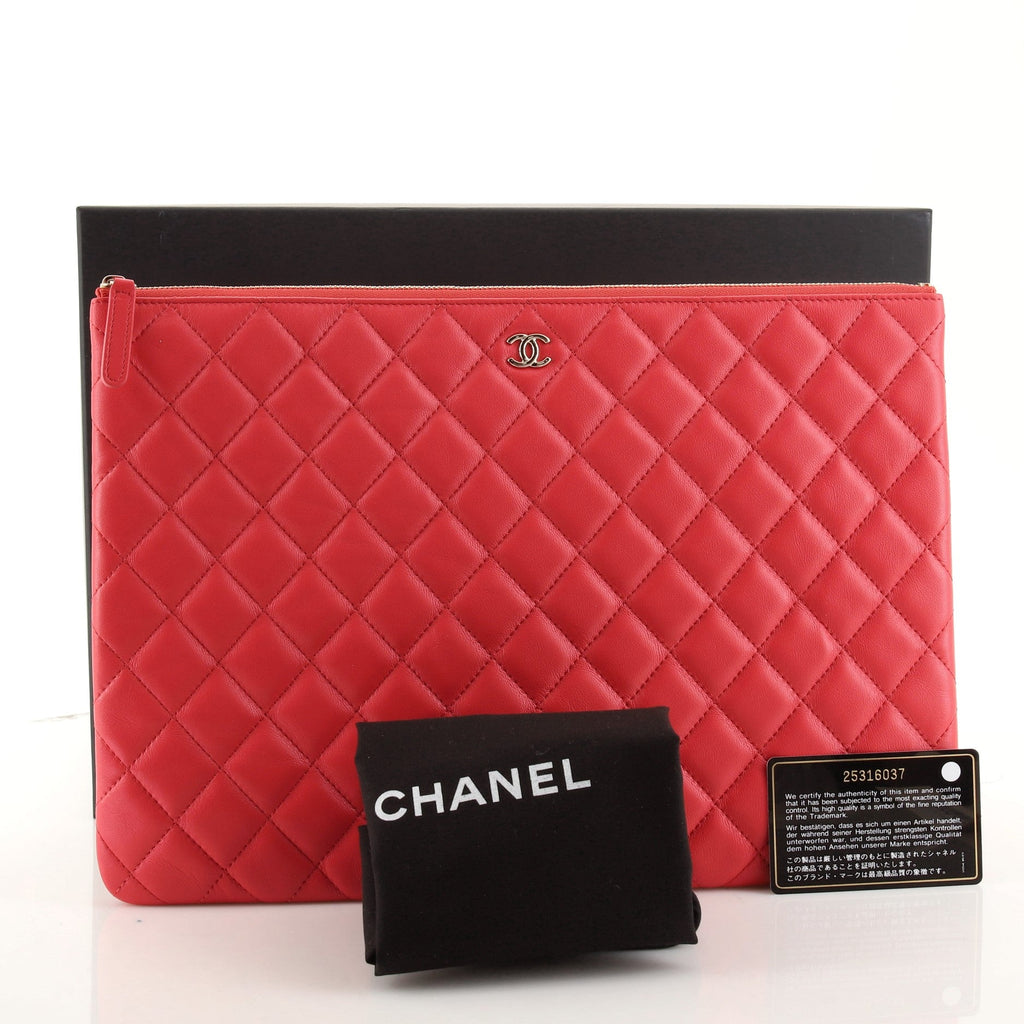 O Case Clutch Quilted Lambskin Large