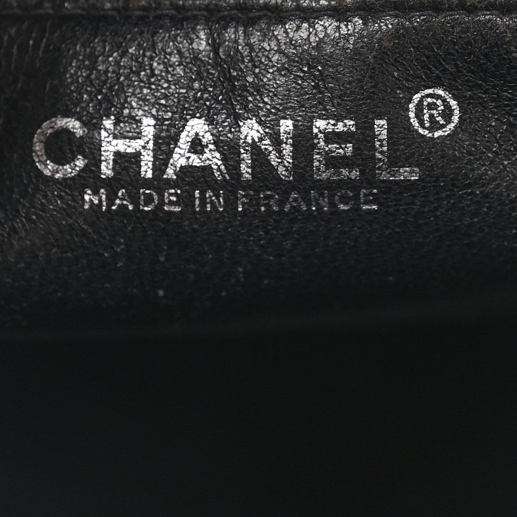 Caviar Quilted Medallion Tote Black