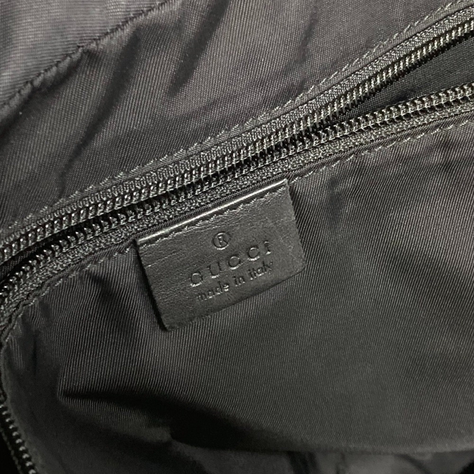 Gucci --