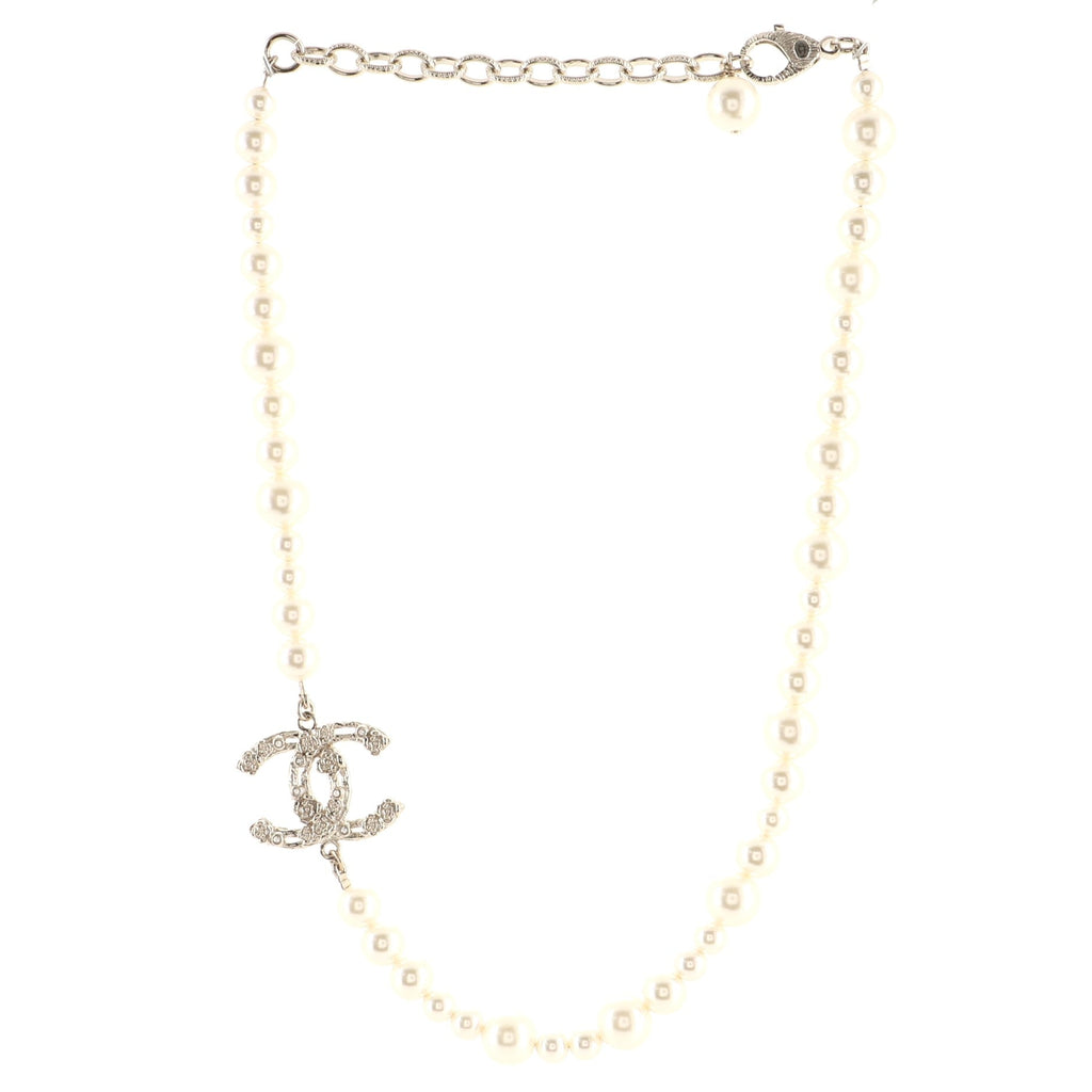 Camellia on CC Short Necklace Faux Pearls with Metal and Crystals