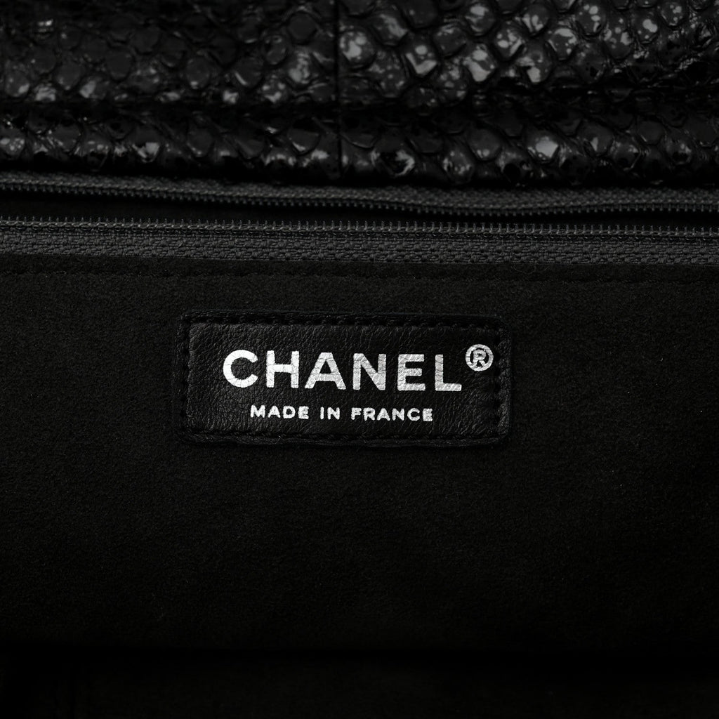 Snakeskin Accordion Tote Black
