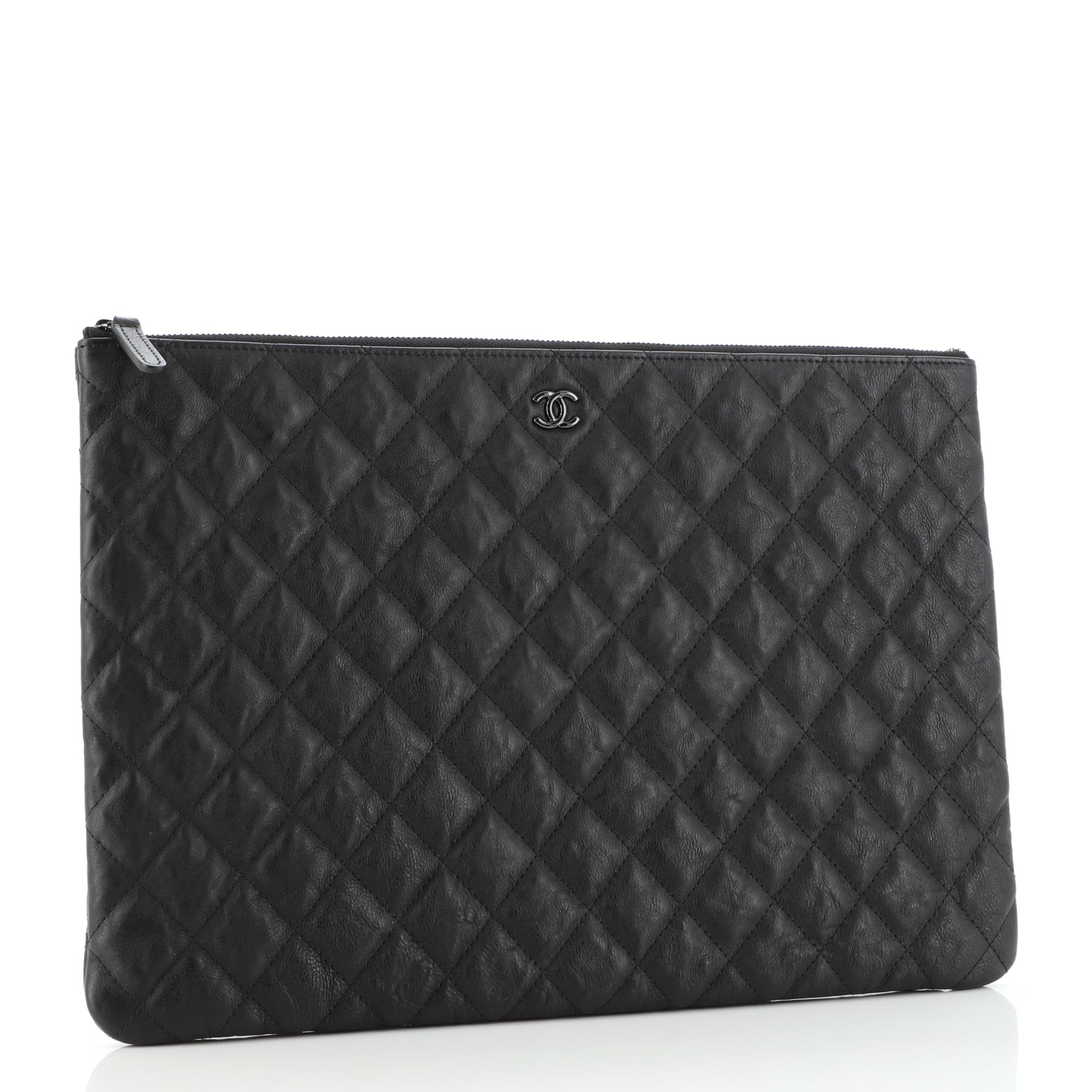 O Case Clutch Quilted Crumpled Calfskin Large