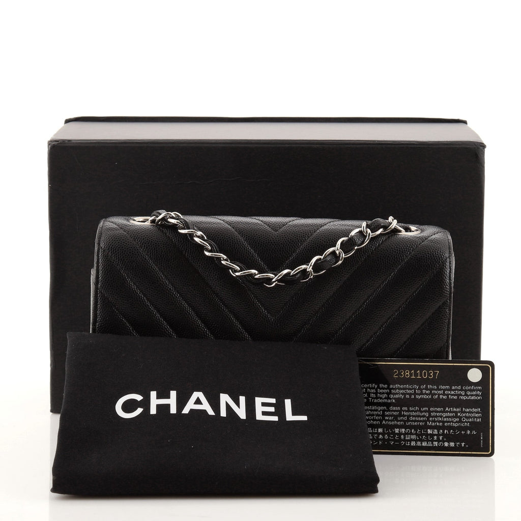 Classic Single Flap Bag Chevron Caviar Mini