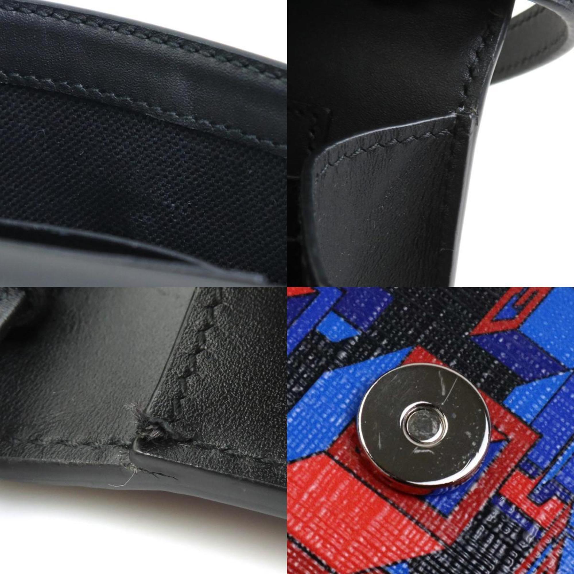 Gucci --