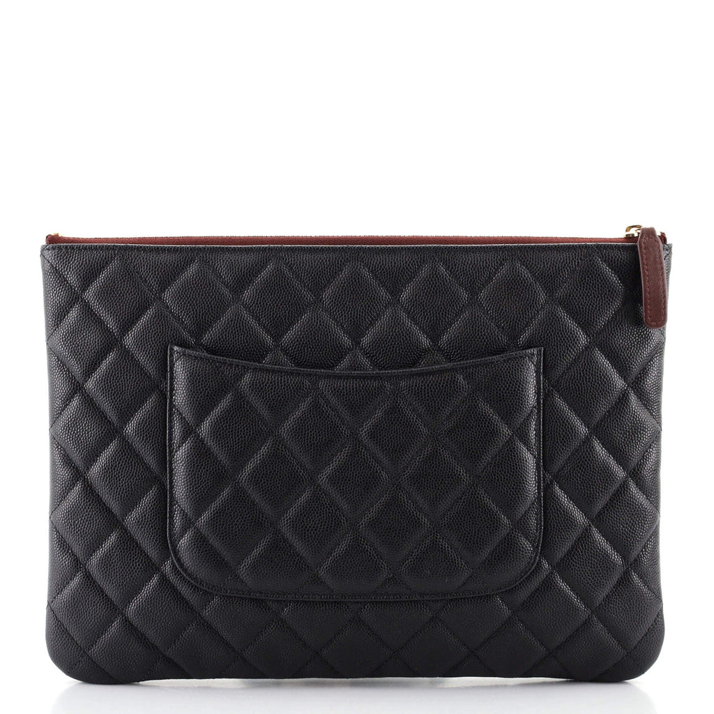 O Case Clutch Quilted Caviar Medium