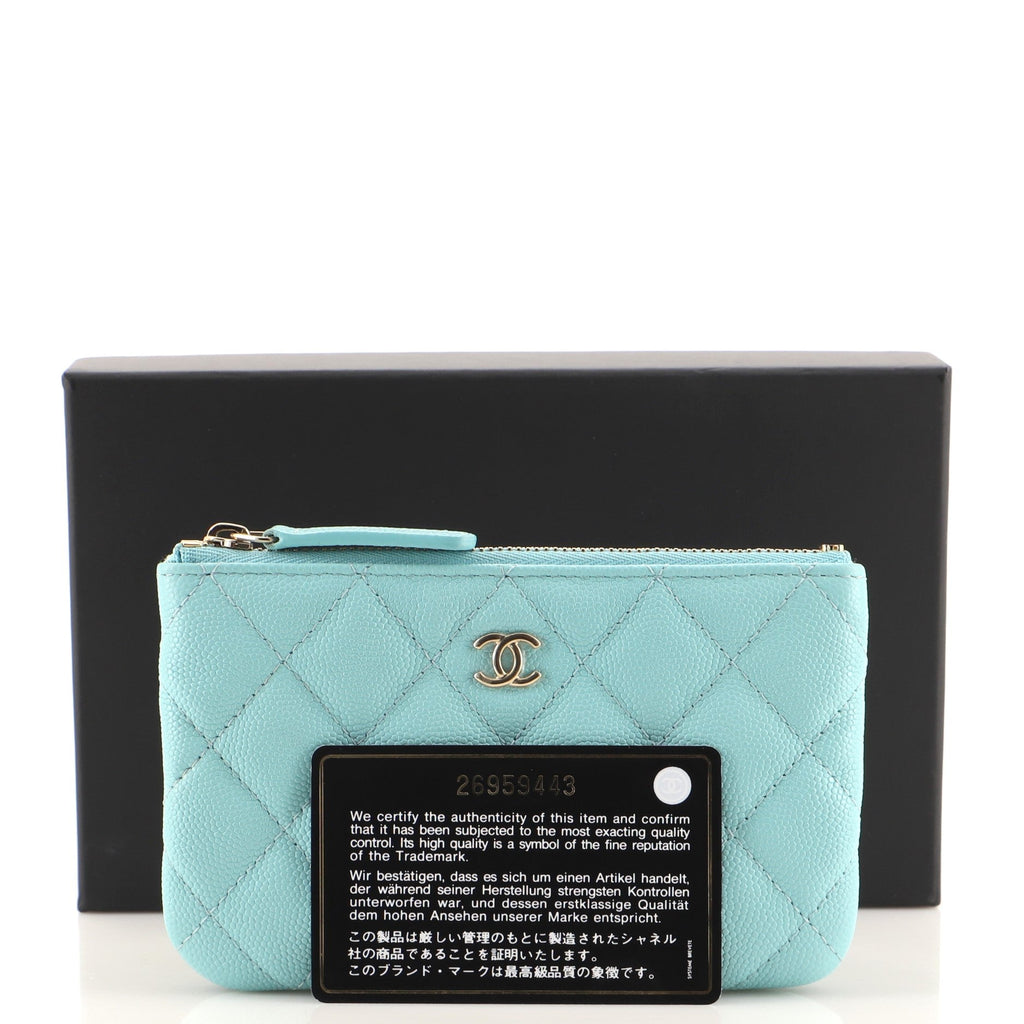 Classic O Case Pouch Quilted Caviar Mini