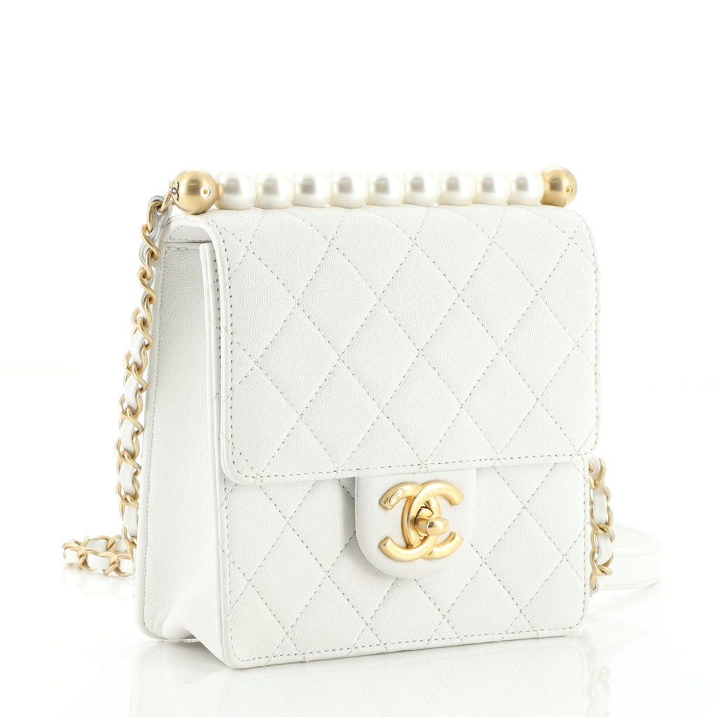Chic Pearls Flap Bag Quilted Lambskin Mini
