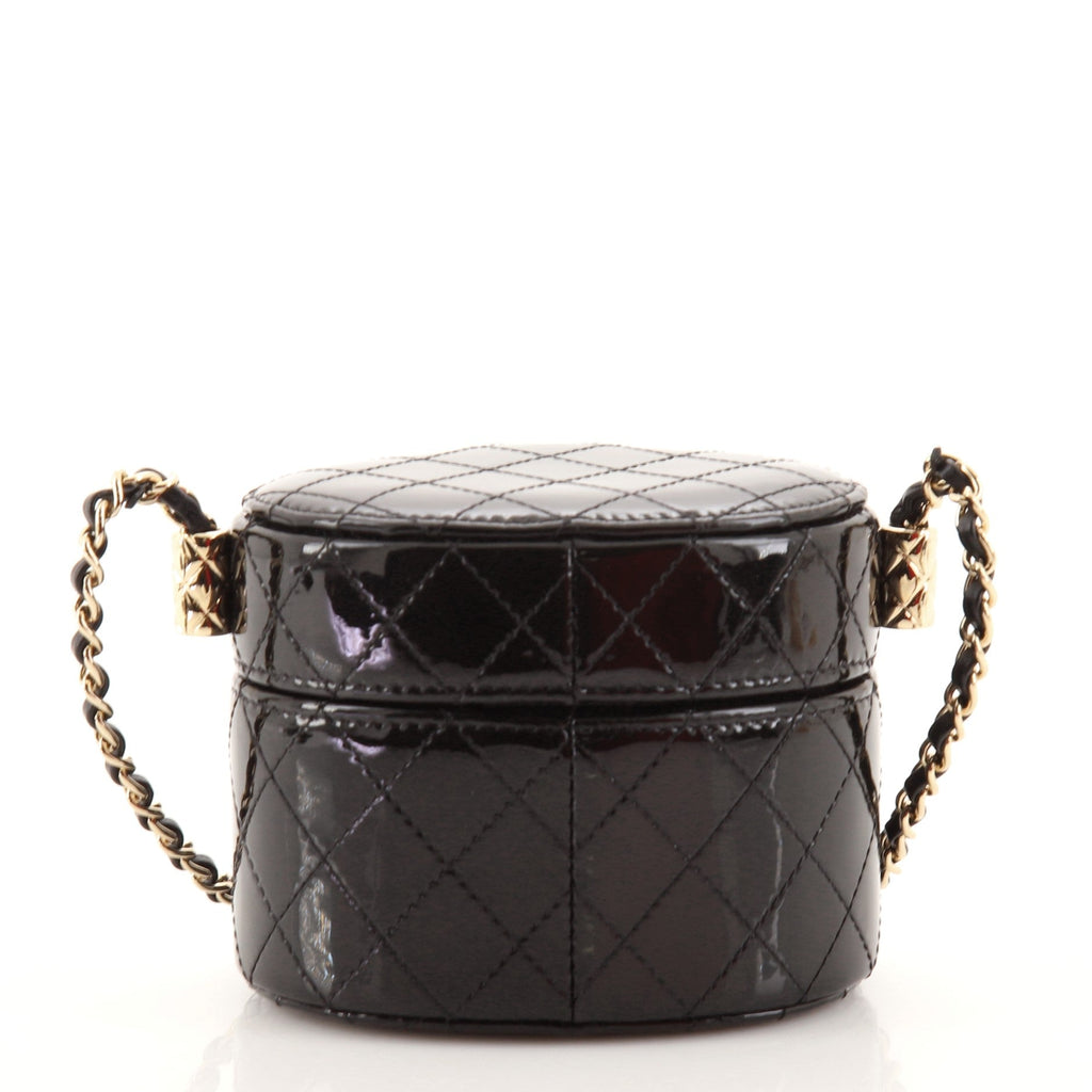CC Allure Vanity Case with Chain Quilted Patent Mini