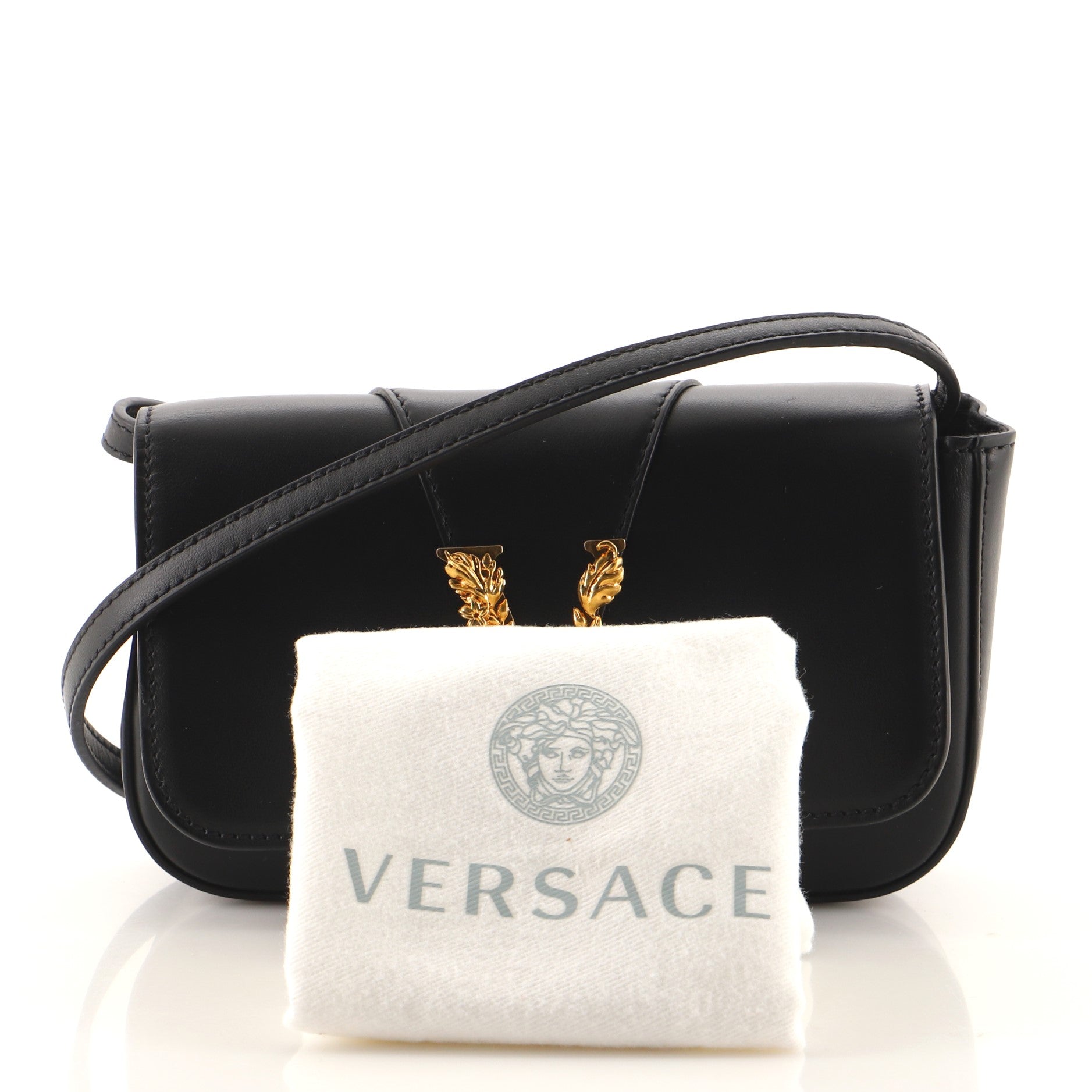Virtus Clutch on Chain Leather