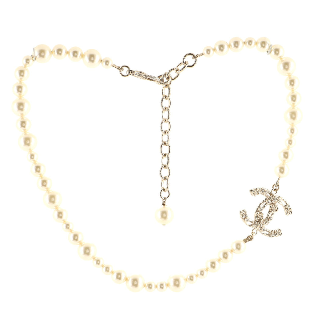 Camellia on CC Short Necklace Faux Pearls with Metal and Crystals