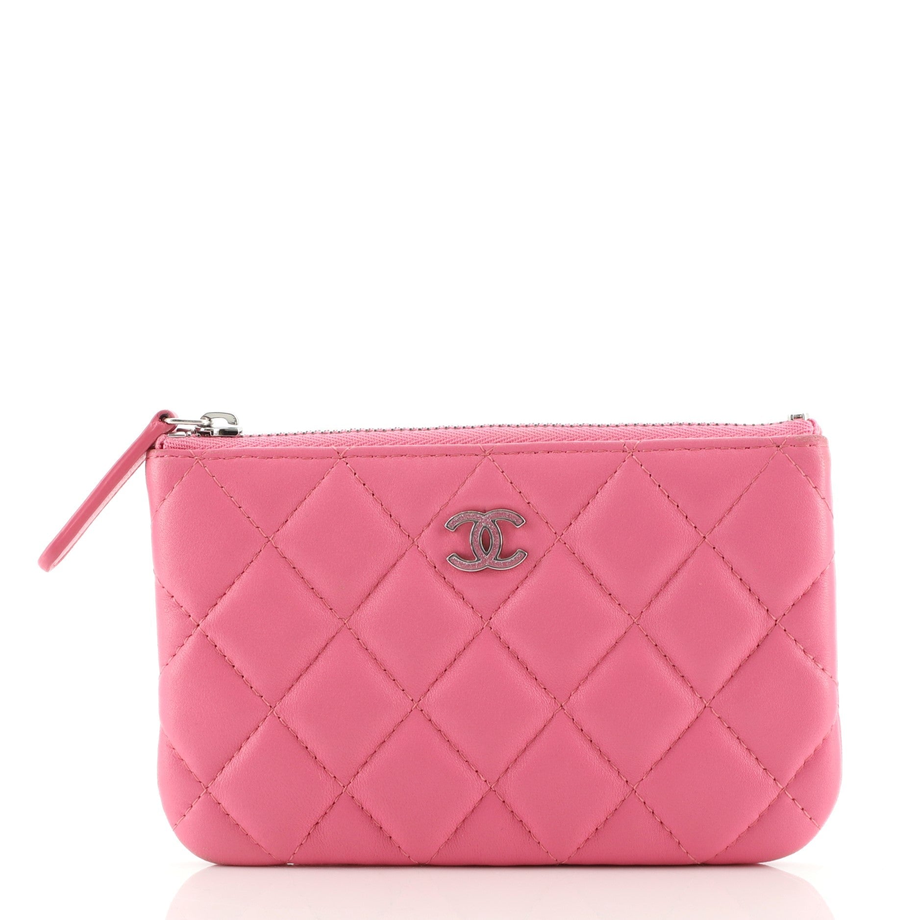 Classic O Case Pouch Quilted Lambskin Mini