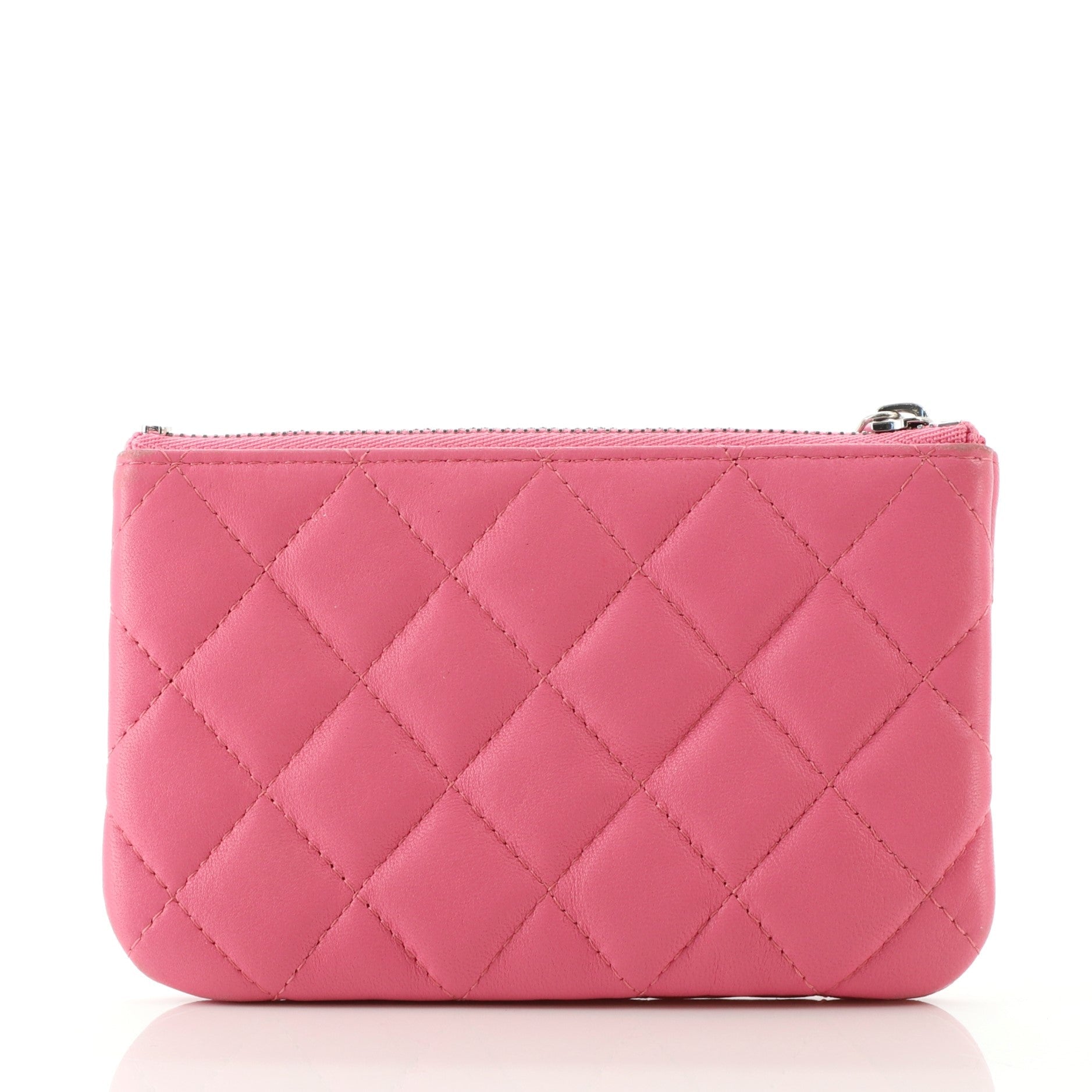 Classic O Case Pouch Quilted Lambskin Mini