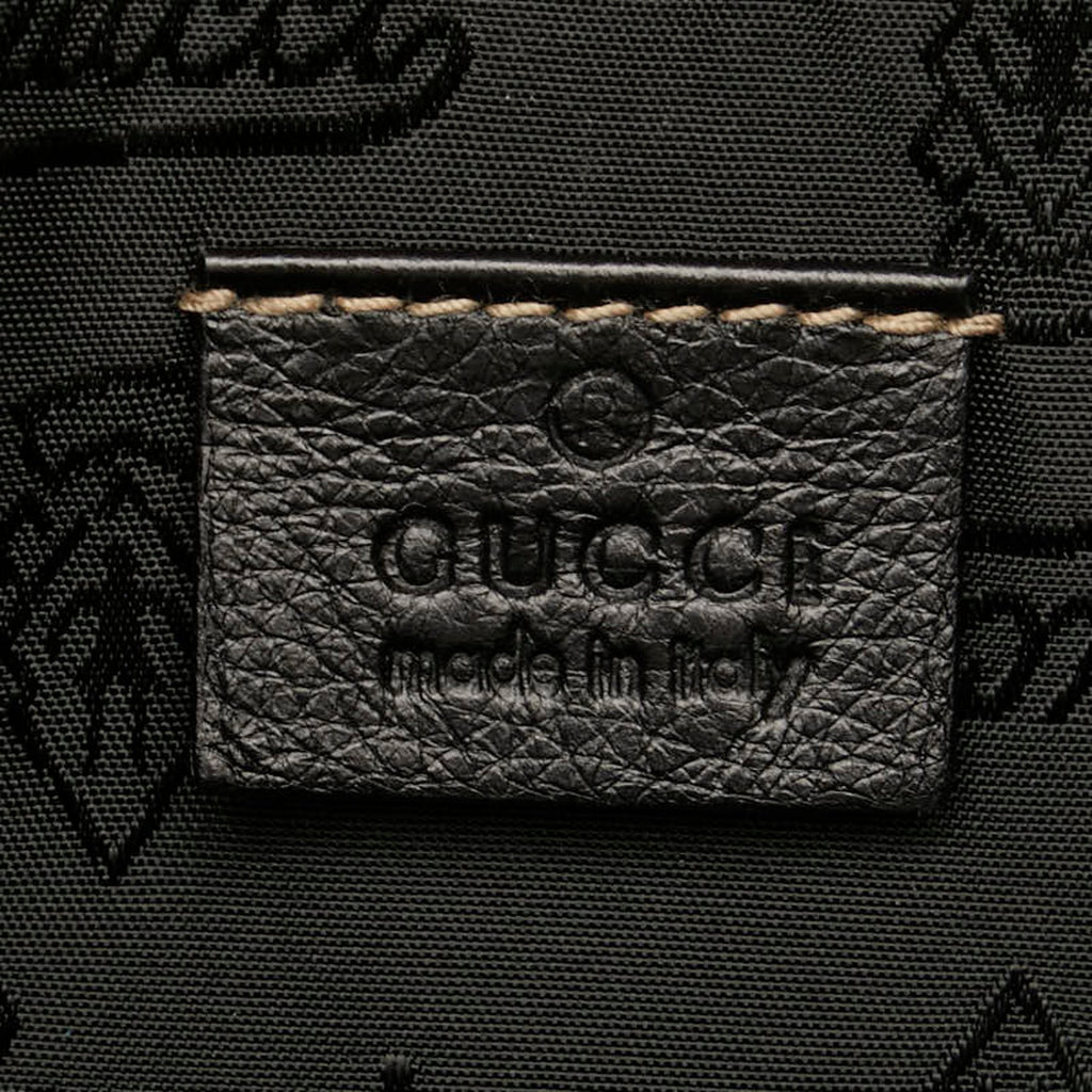 Gucci --