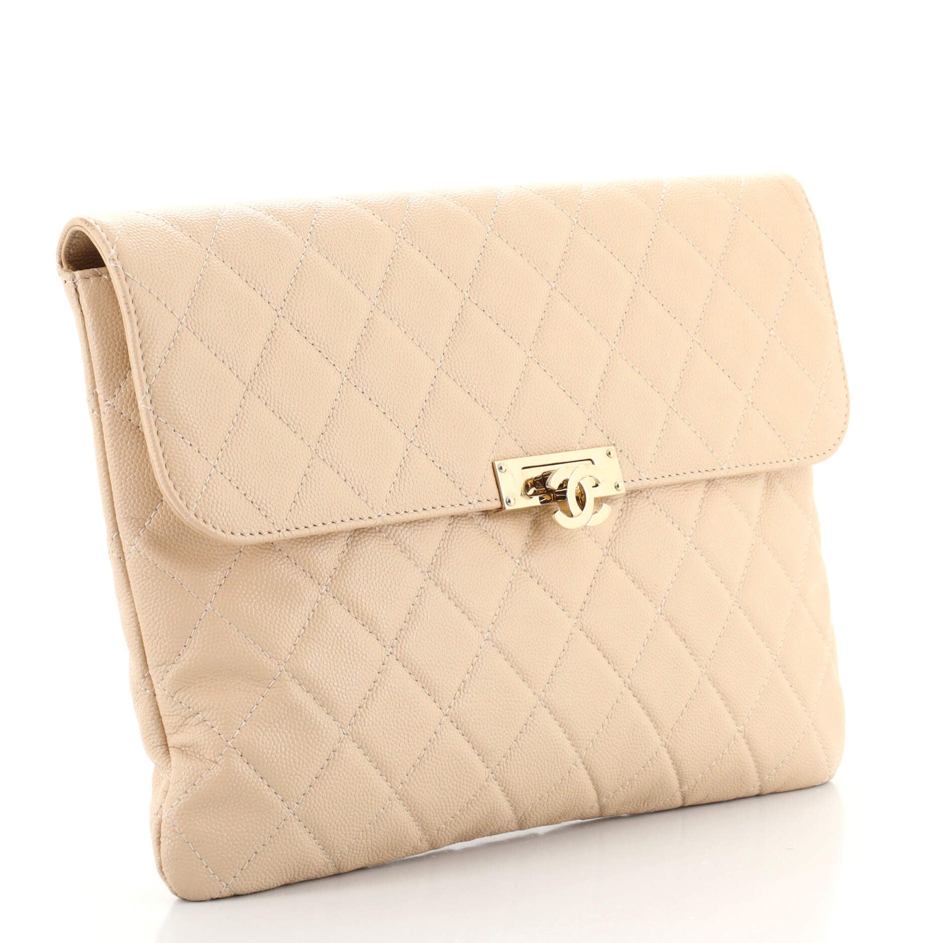 Golden Class O Case Clutch Quilted Caviar Medium