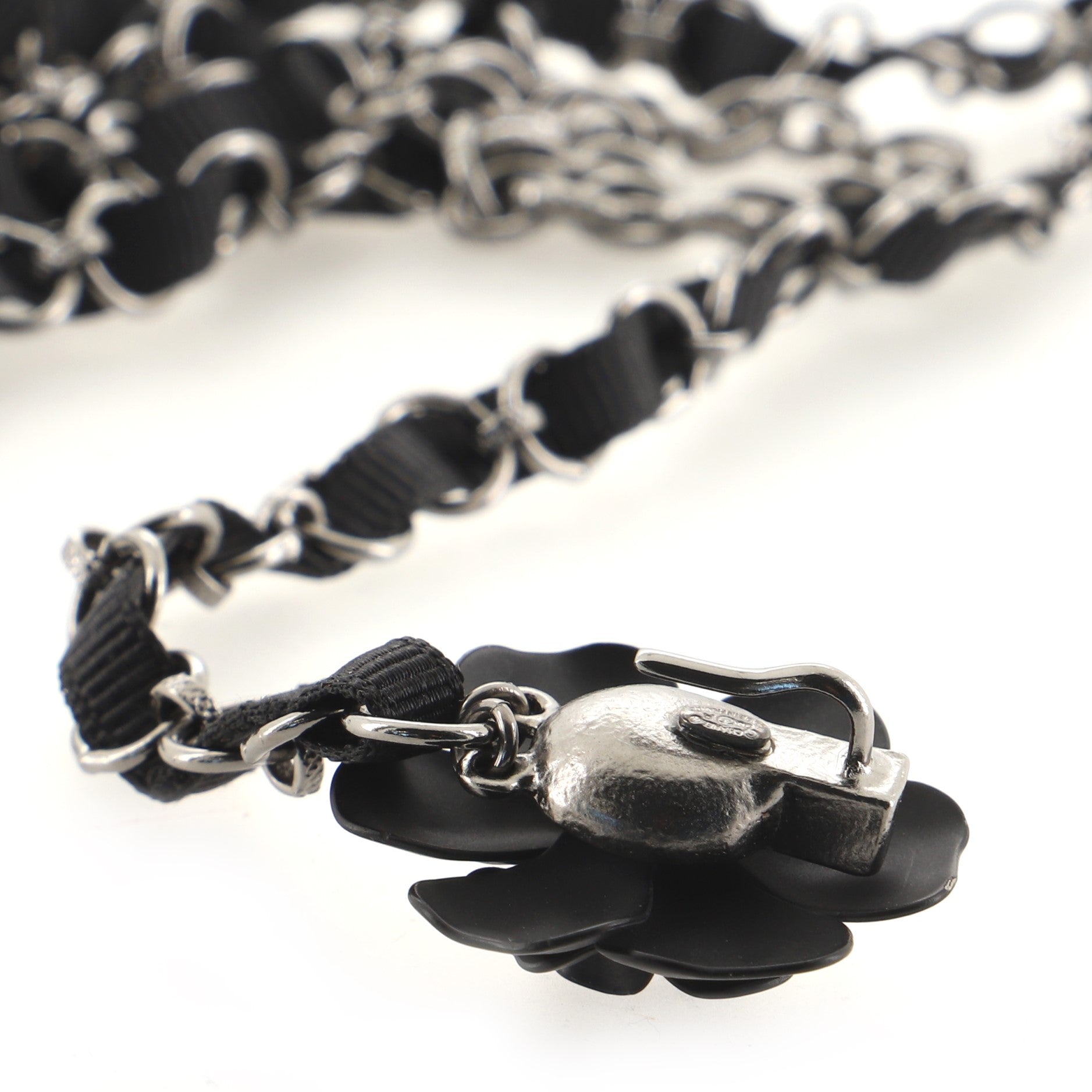Camellia Chain Belt Plated Metal with Grosgrain and Metal 0