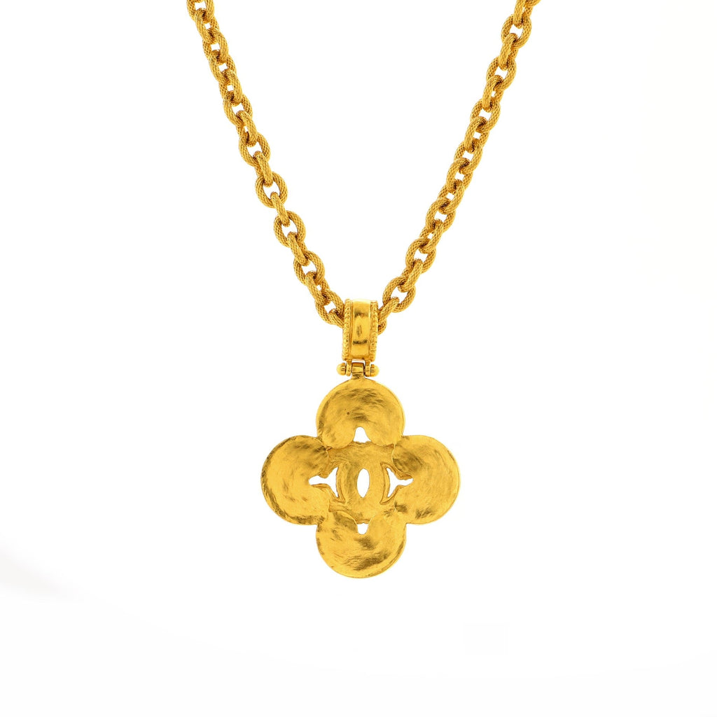 Vintage Clover Pendant Necklace Metal