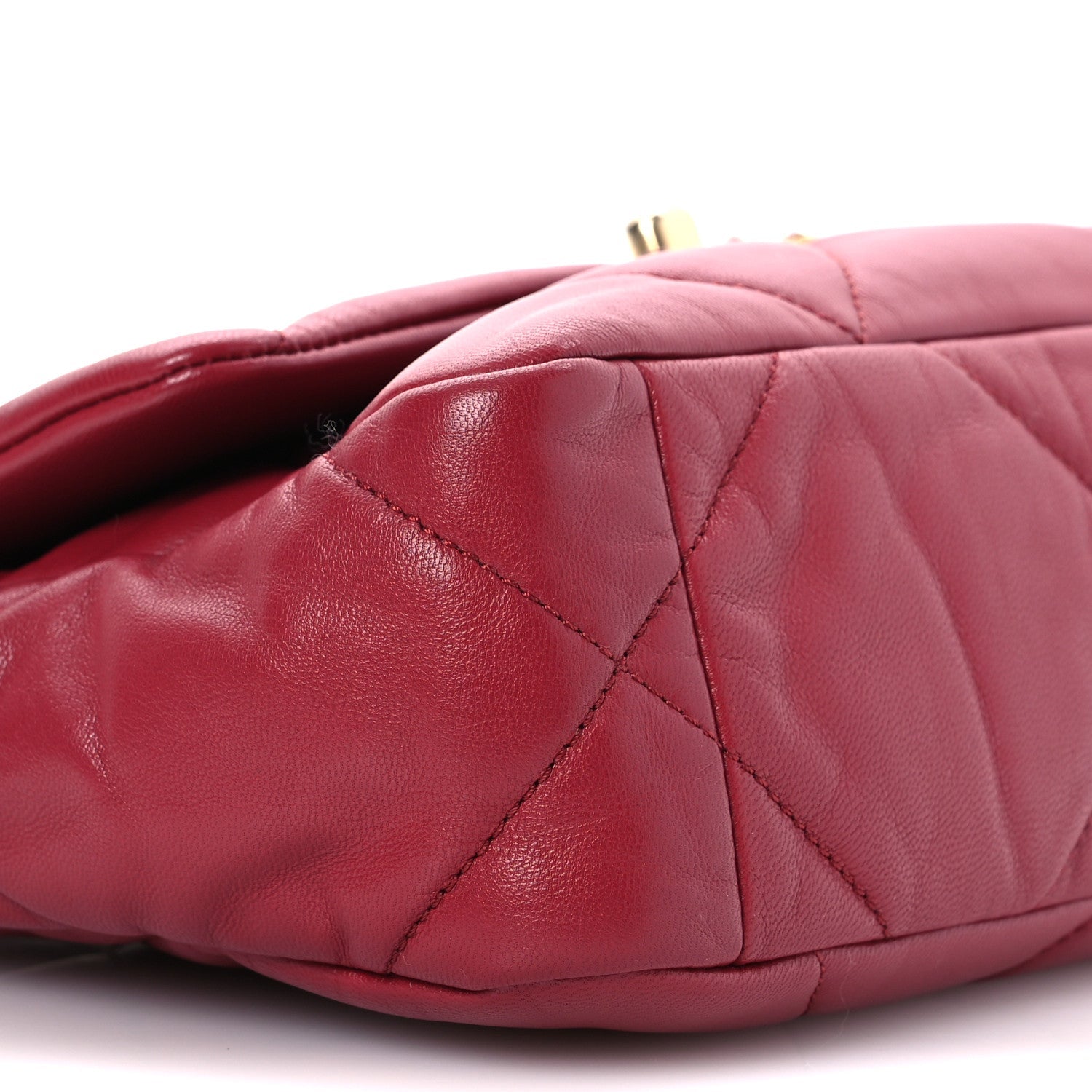 Goatskin Quilted Medium Chanel 19 Flap Red