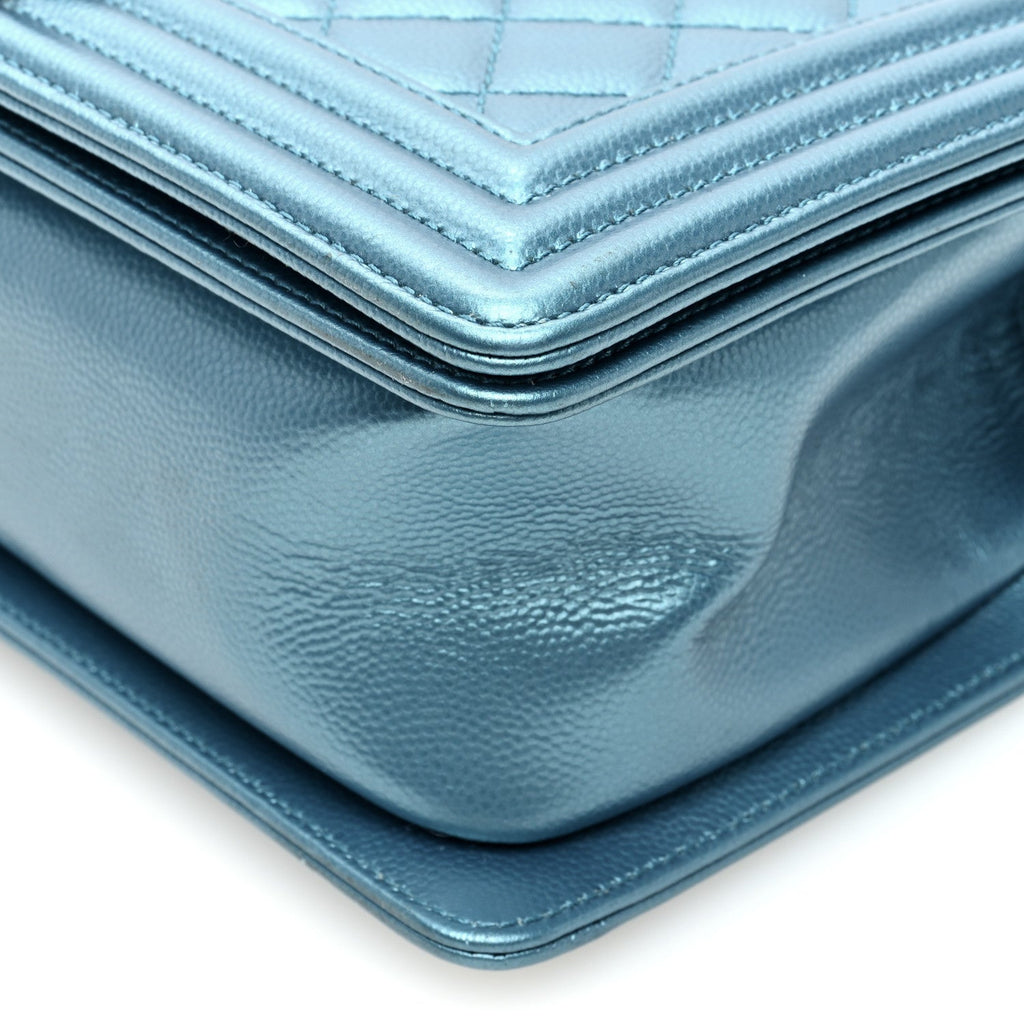 Metallic Caviar Quilted Medium Boy Flap Turquoise