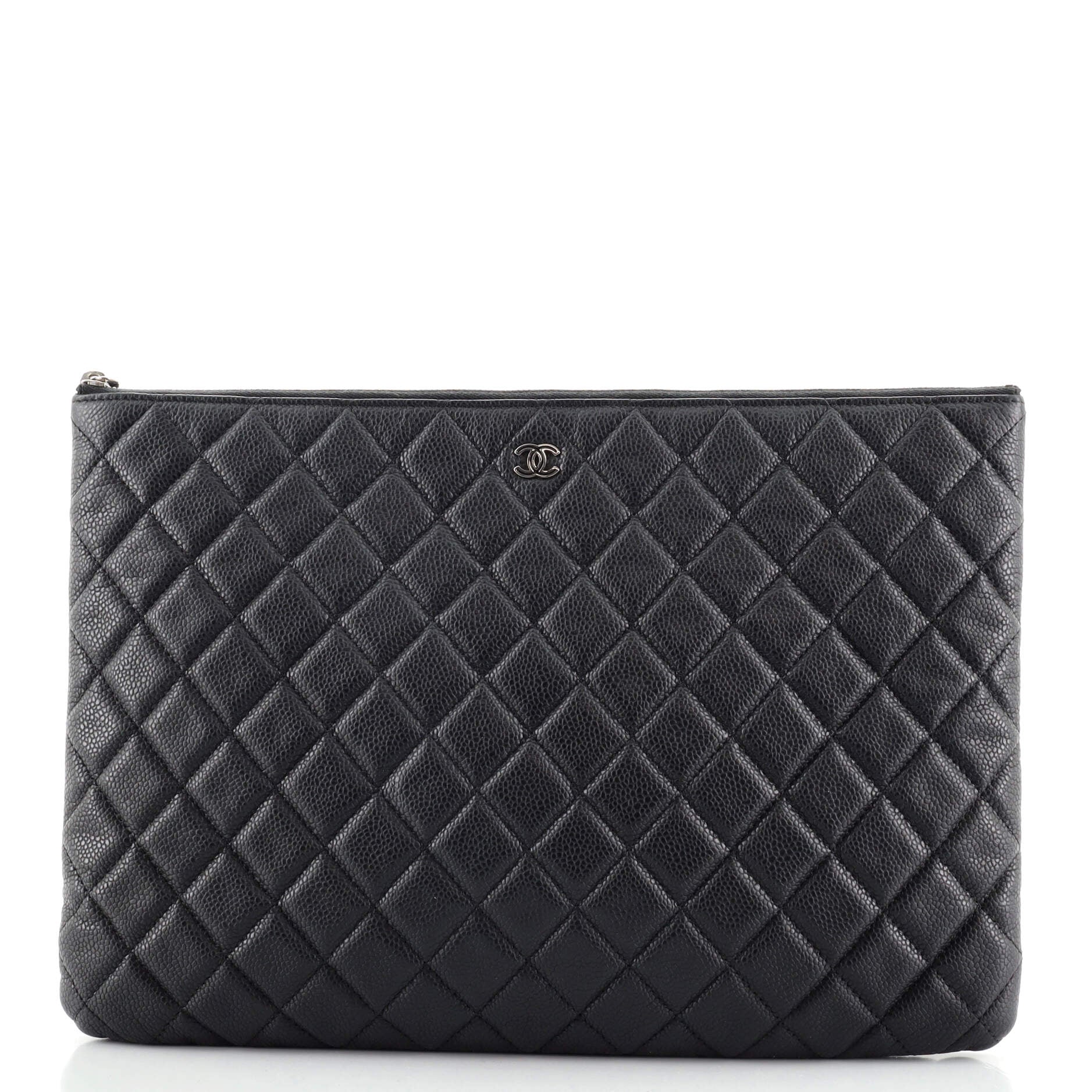 O Case Clutch Quilted Caviar Large