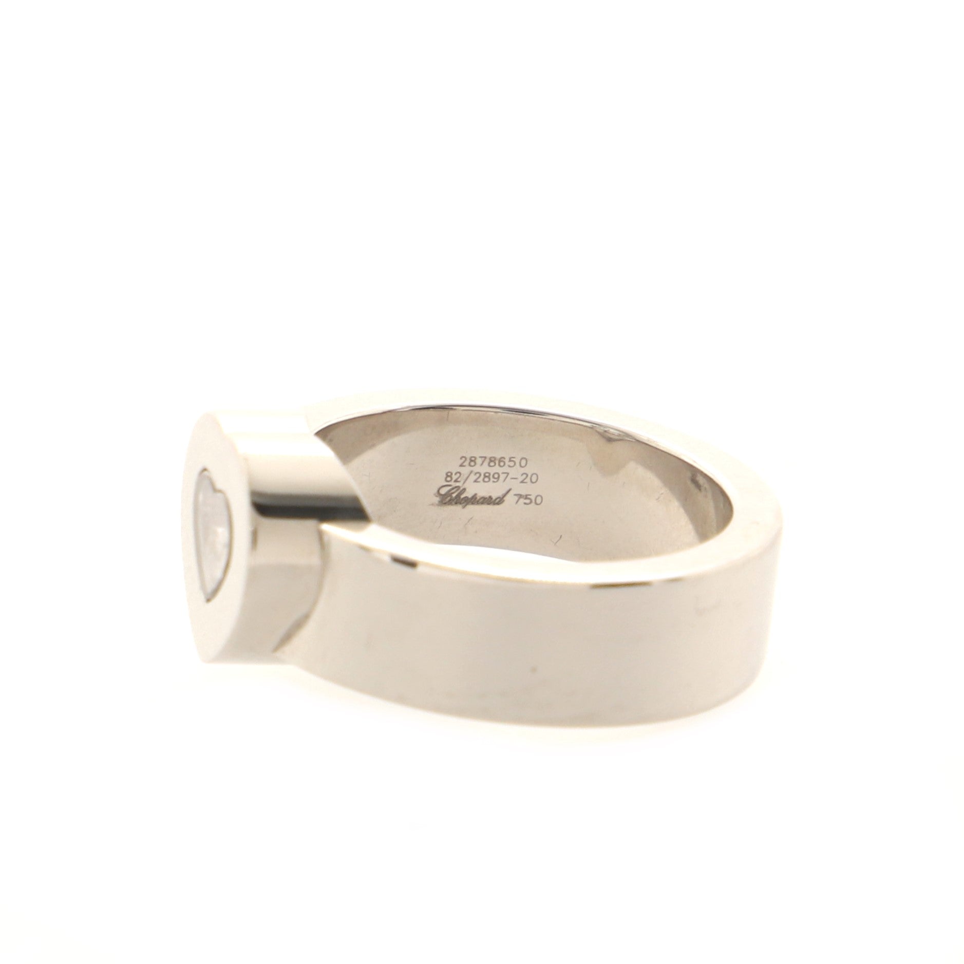 Happy Diamonds 1 Diamond Heart Ring 18K White Gold with 1 Floating Diamond