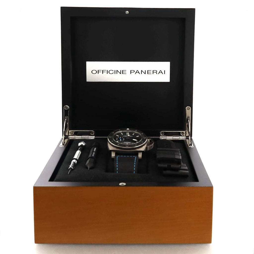 Luminor Submersible 1950 3 Days Automatic Watch Titanium and Rubber 47