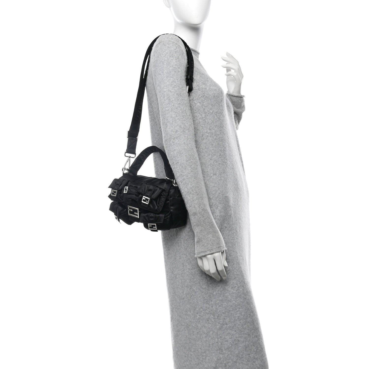 Econyl Cuoio Romano Multipocket Baguette Black