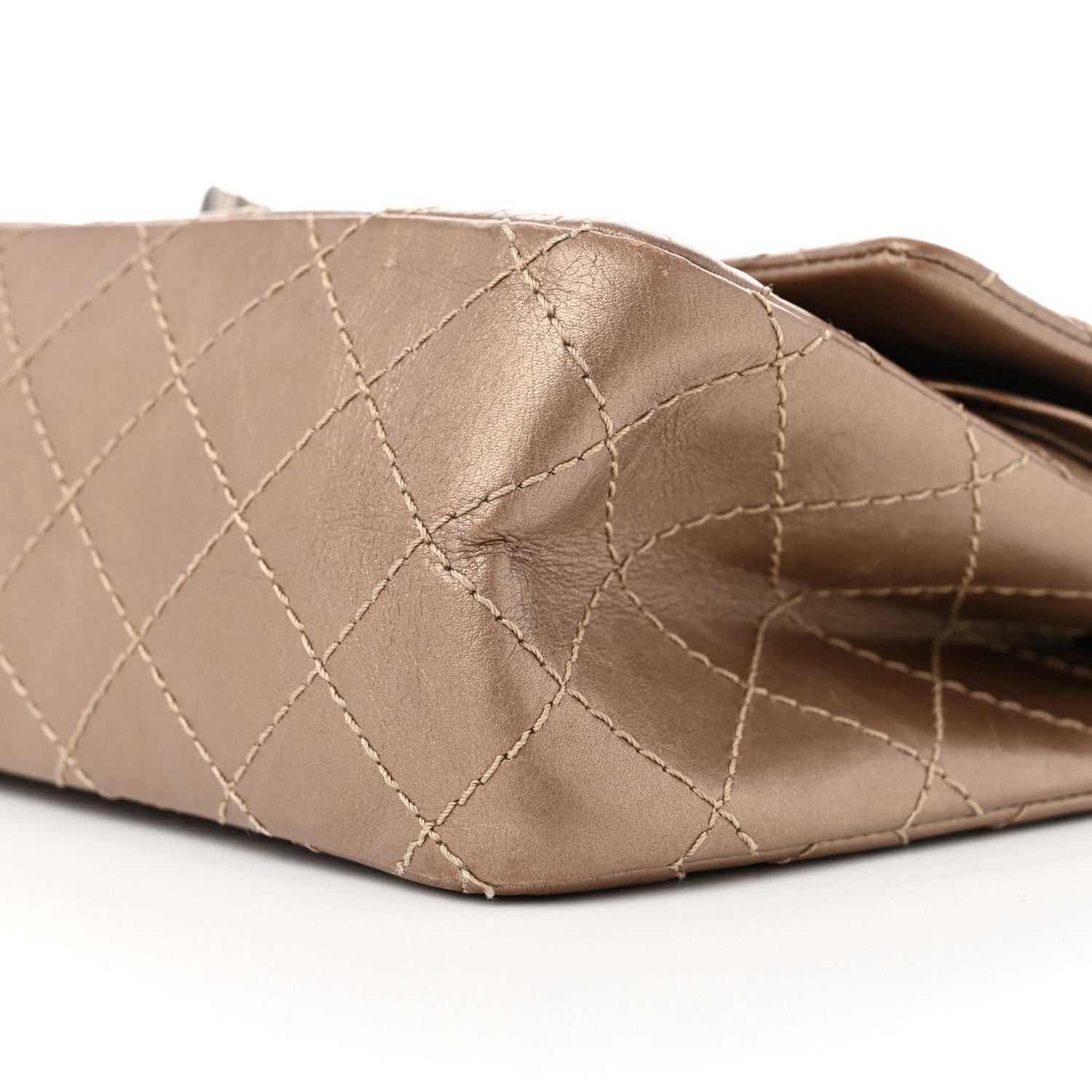 Metallic Aged Calfskin Quilted 2.55 Reissue 225 Flap Dark Gold