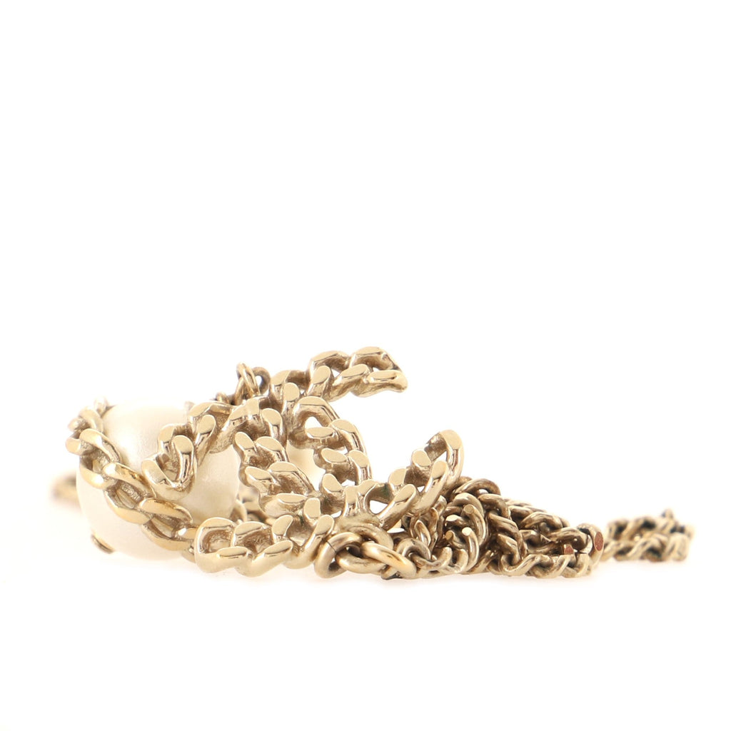 CC Pearl Drop Necklace Metal with Pearls
