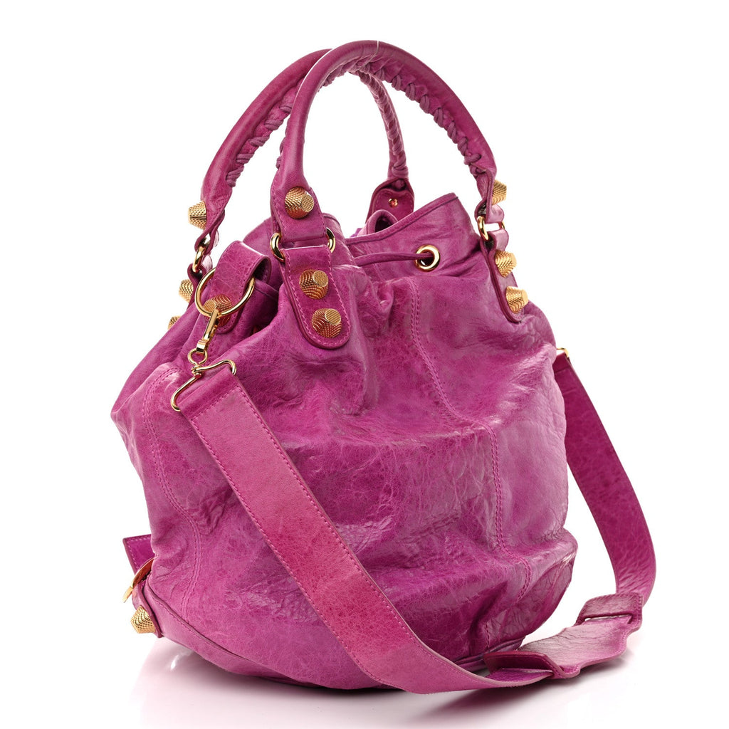 Agneau Giant 21 Gold Hardware Pompon Magenta