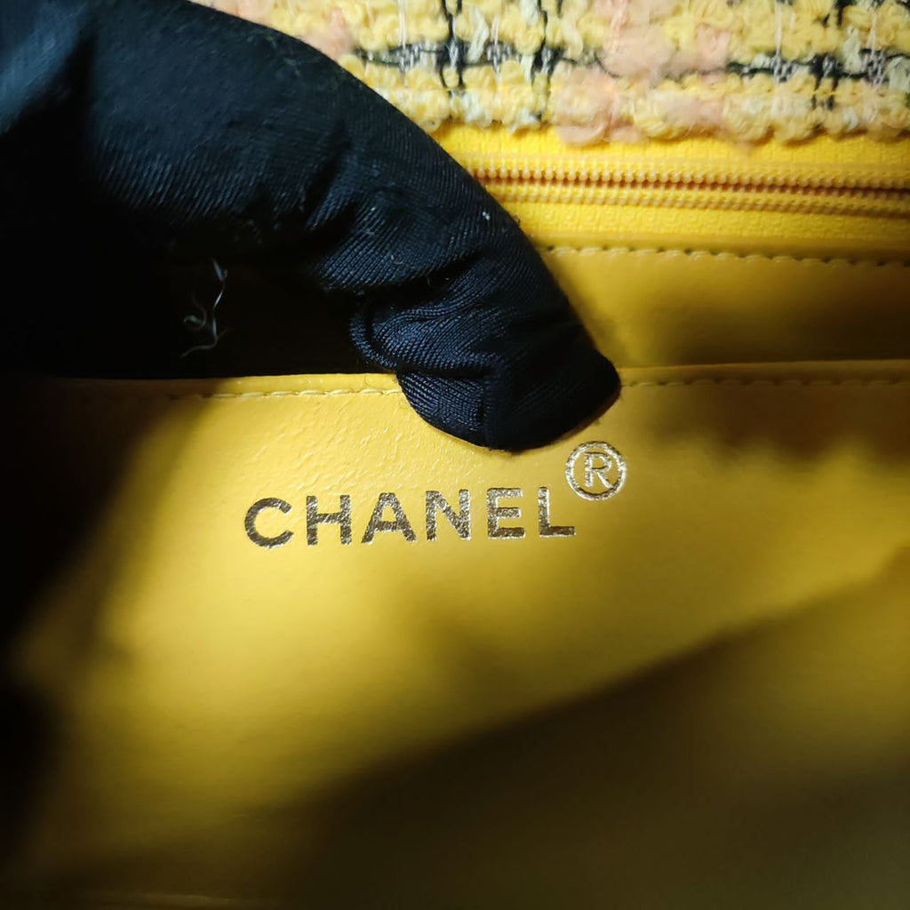 Rare CHANEL 1992 tweed Classic Flap two-in-one handbag set Collectors item